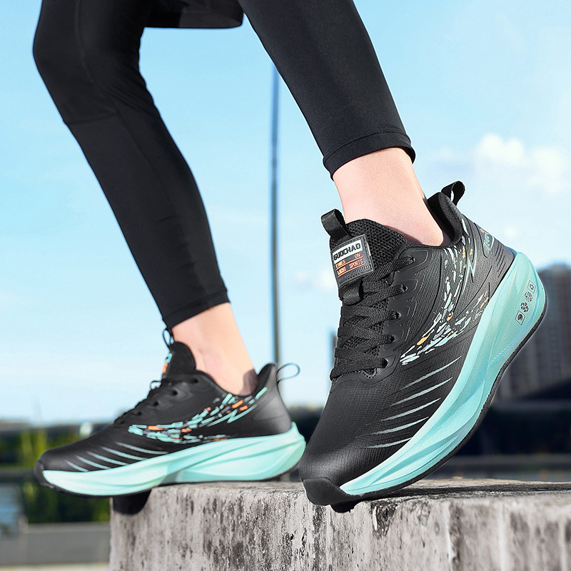 青少年超轻软底跑步鞋皮面防水舒适休闲时尚男鞋防滑耐磨运动...